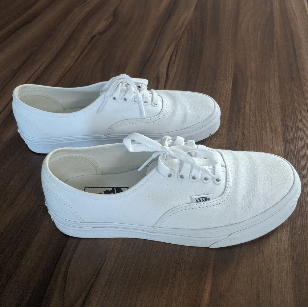White Vans Authentic Core Classics 8.5